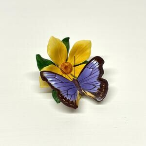 Franklin Mint Butterflies of the World Porcelain Australian Beak Figurine